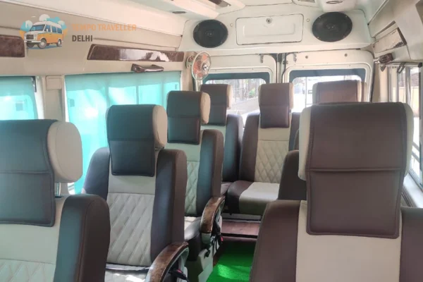9 Seater Maharaja Tempo Traveller